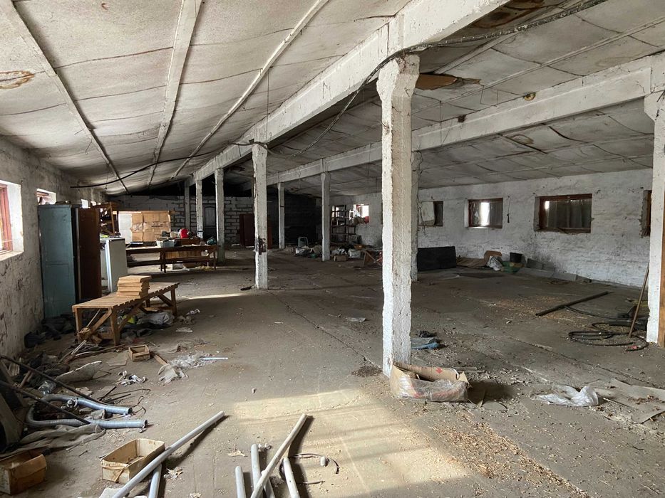 Продаж нежитлових приміщень (ферма) 10589,9м², 9,7592га, Черкаська обл