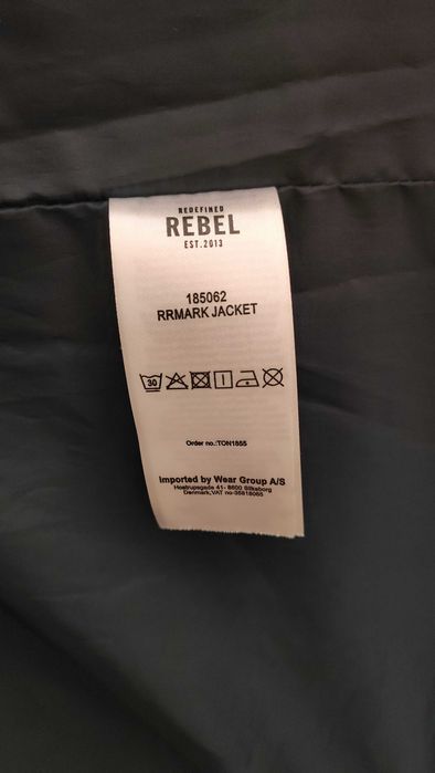 Pikowana kurtka przejściowa czarna - L