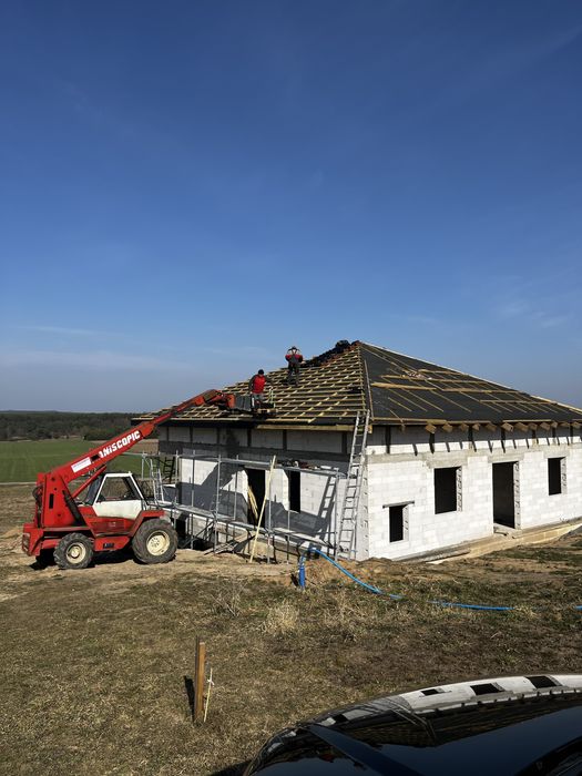 Uslugi koparko-ladowarką oraz ładowarką teleskopową