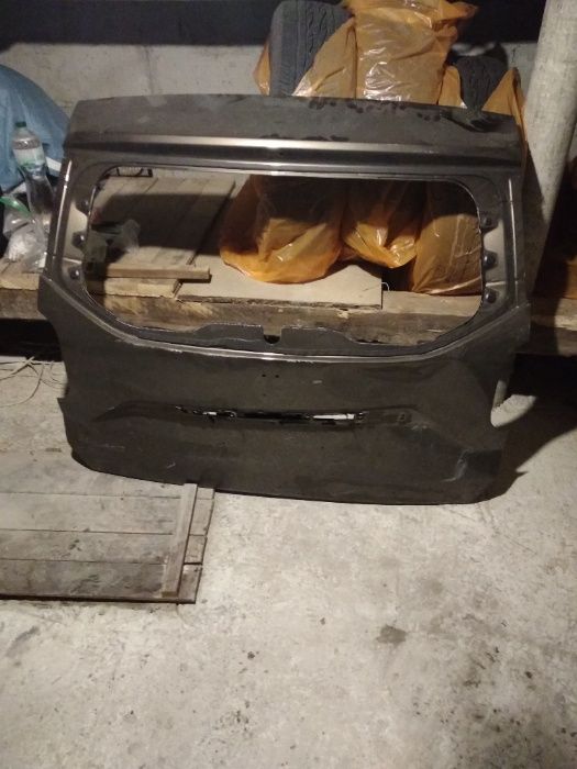 Renault Duster II, Дверь правая задняя, Крышка (дверь)багаж