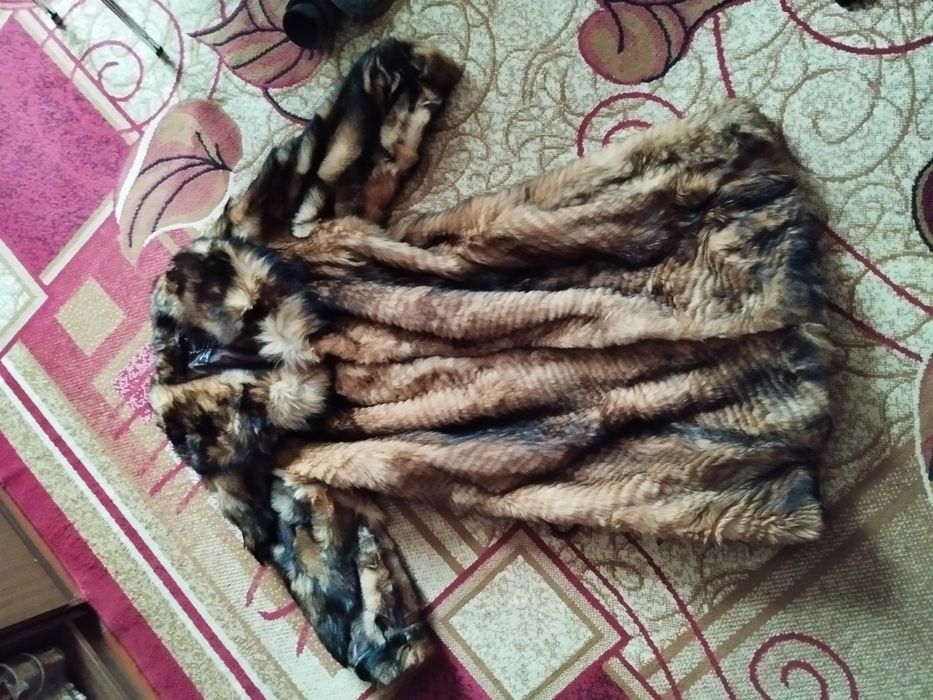 Шуба из волка натуральная