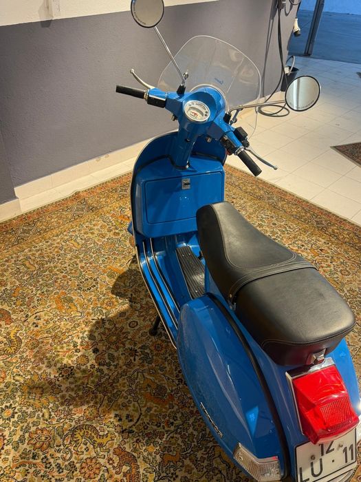 Vespa PX125 Lisboa