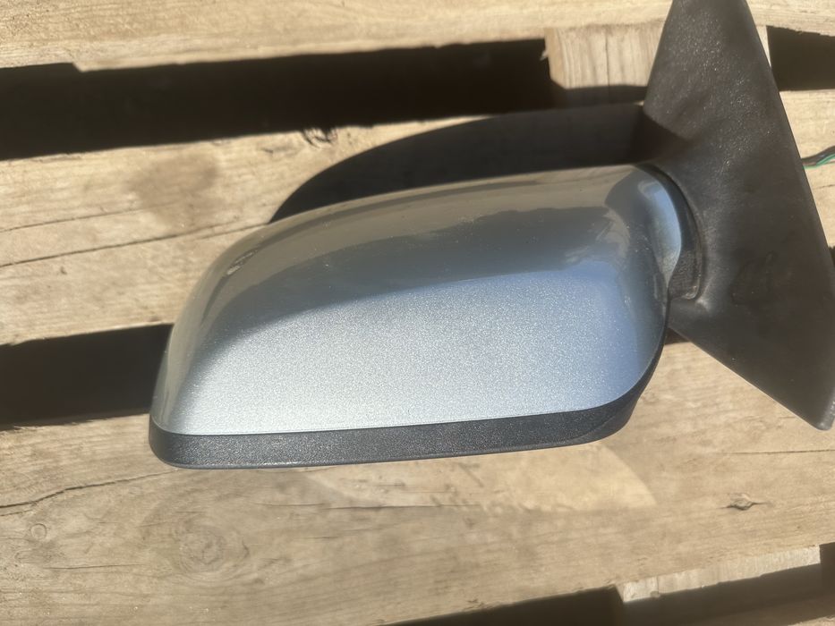 Продам дзеркала Mazda 6 gg-gy сірі 02-07 поштучно або пара