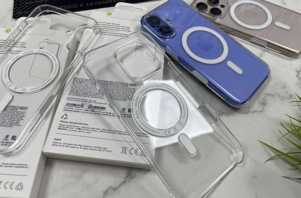 Чехол с Кнопкой iPhone 12-16 mini/Plus/Pro/Pro Max прозрачный