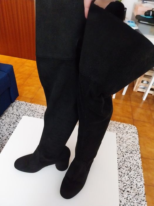 Botas de Cano Alto em Camurça Tam.39 Bershka