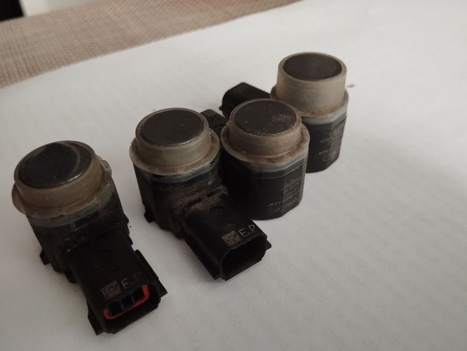 Czujniki parkowania przód Ford Edge 2015-18