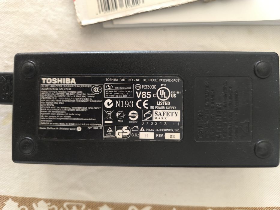 Portátil Toshiba Satellite A200 (Para Peças / Incompleto)