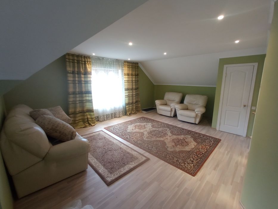 Продаю дачний будинок