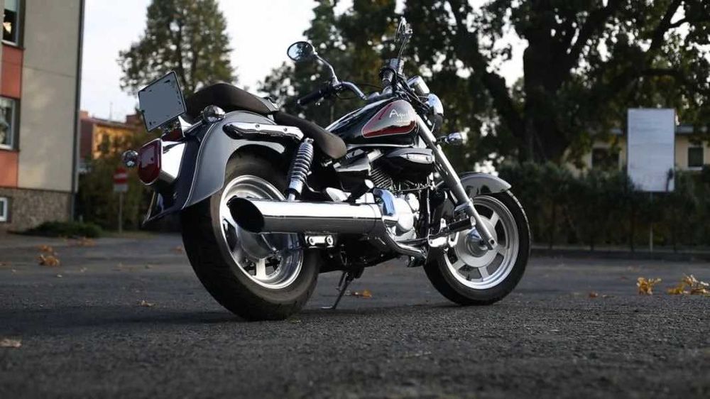 Moto Hyosung Aquila 125
