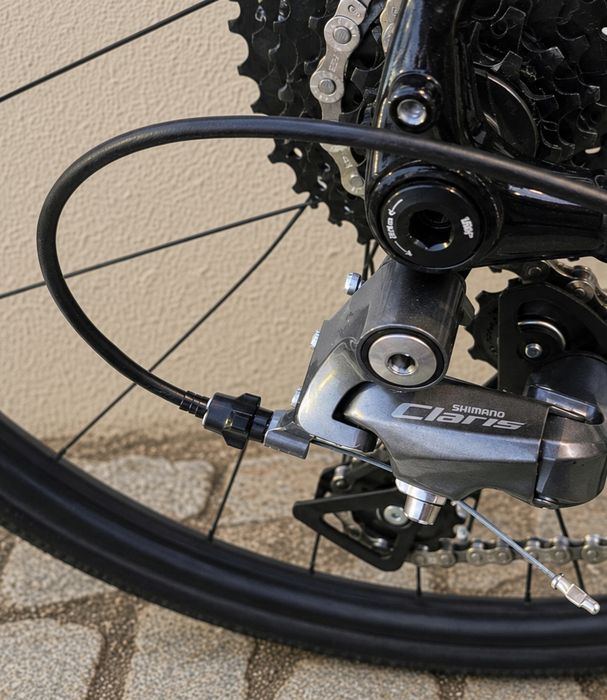 Bicicleta Trek Domane AL2