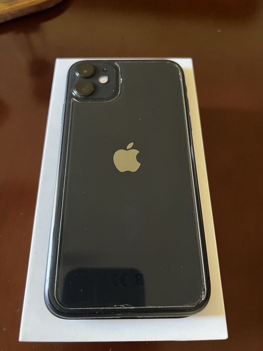 Apple Iphone 11 64 GB LTE Model A2221 Smartfon Zestaw