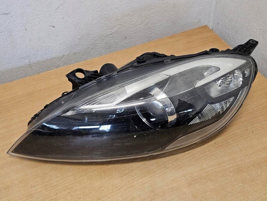 Reflektor lewy xenon Abl volvo V40 2012--2017 anglik 3142.0009