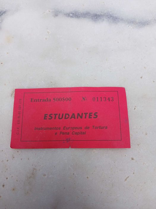 Entrada usada Instrumentos Europeus de Tortura e Pena Capital