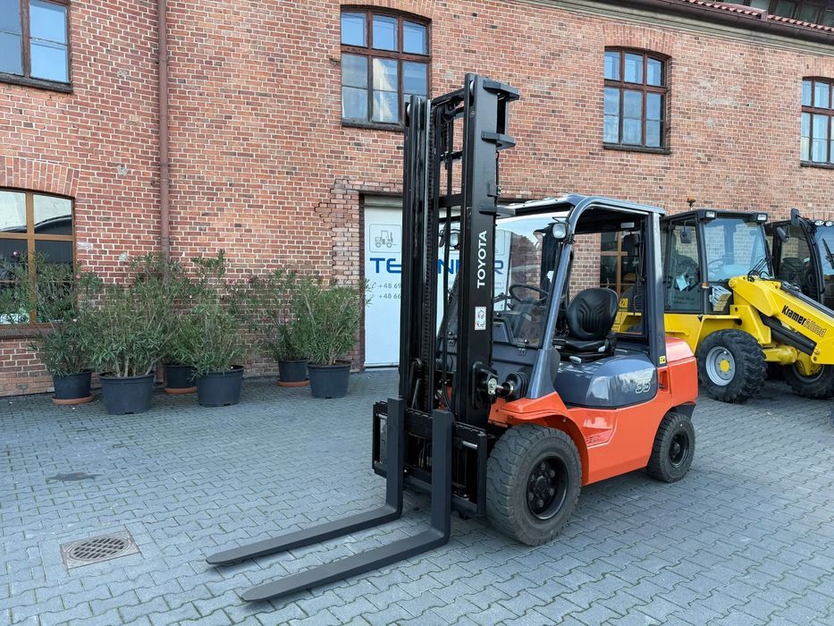 Toyota 02-7FDJF35  FV23% Import Diesel Stan Idealny Po Serwisie 3500KG 4M Bez Elektroniki