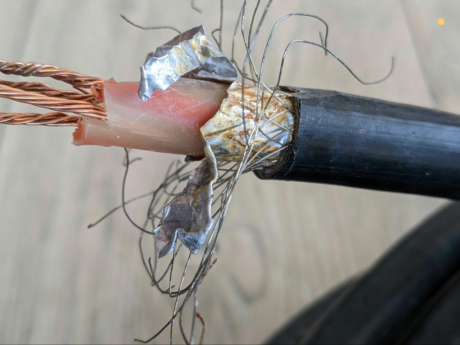 Кабель силовий , мідний, броньований 45м