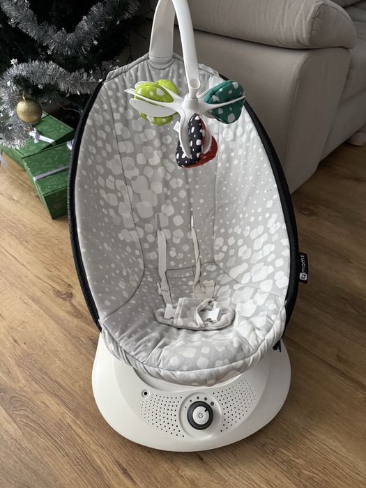 Bujaczek, leżaczek 4moms