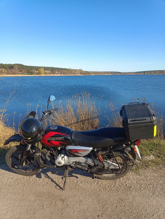 Мотоцикл bajaj boxer 150