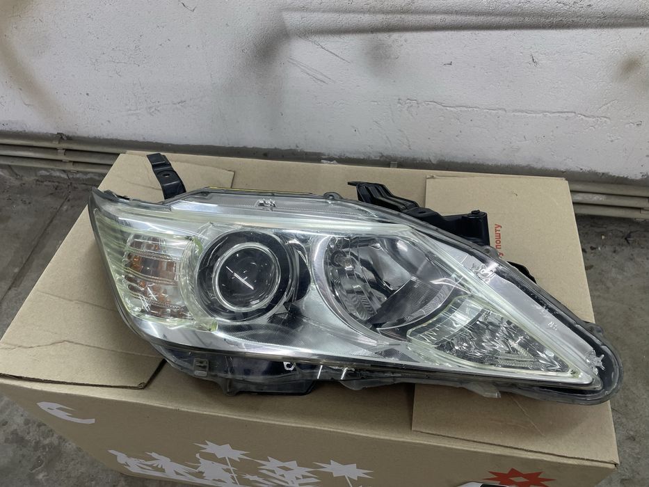 Фара камри50(Эвропа)