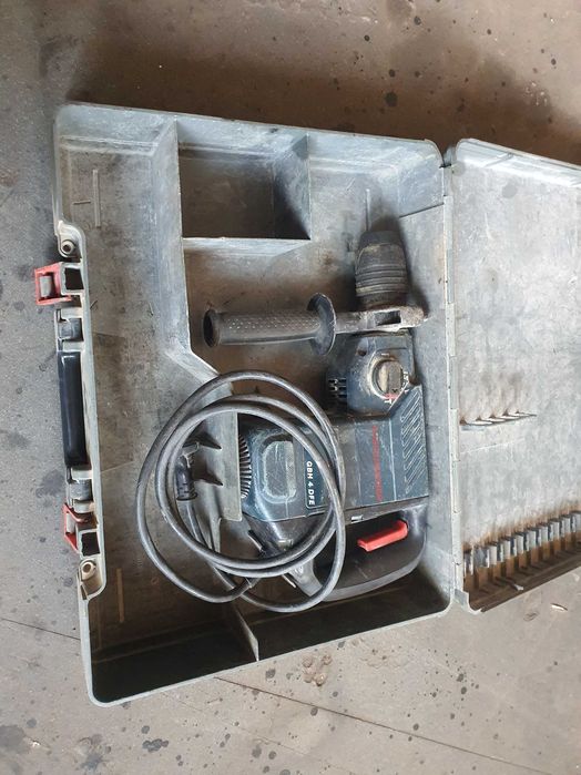 Młot wiertarka udarowa BOSCH GBH 4 DFE