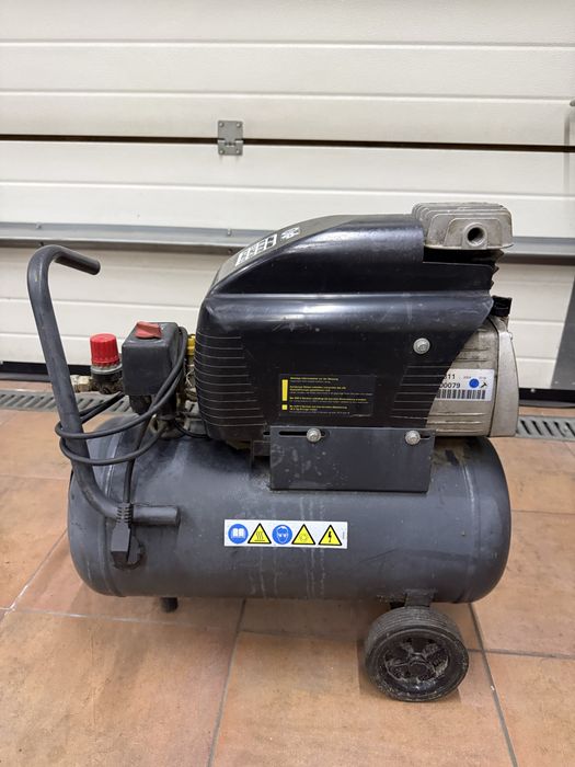 Spężarka kompresor  Aerotec 24 l