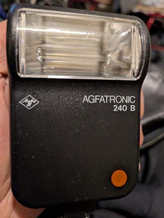 Sprzedam lampę do aparatu AGFATEONIC 240B