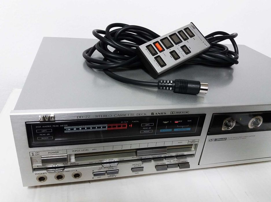 JVC : DD-77 - oryginalny pilot!  Dobra cena !