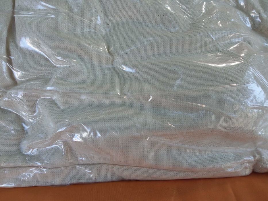 Нова подушка 50*70 см