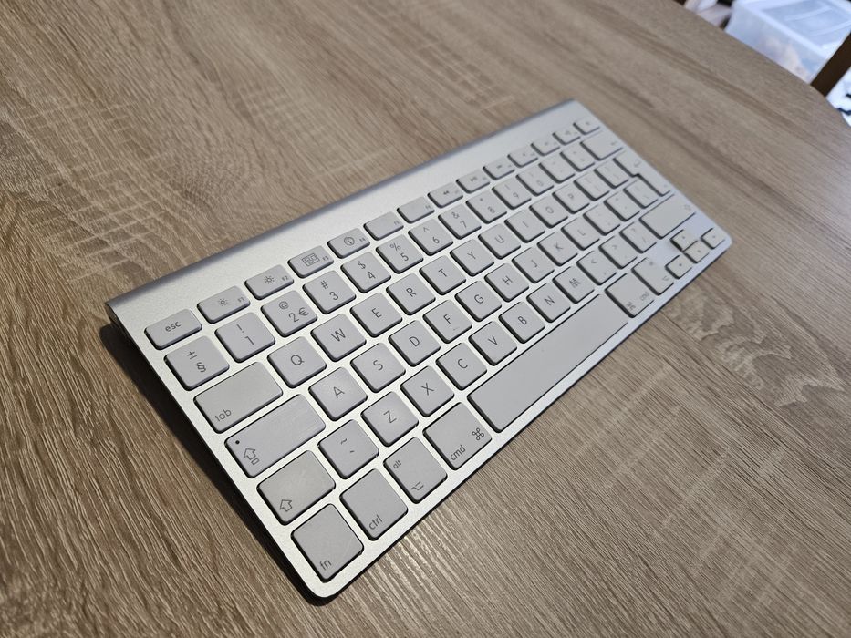 Klawiatura Apple sprawna