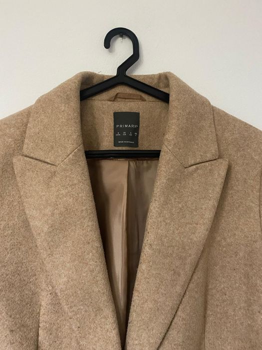 Casaco comprido de mulher. Tam. 36. Bom estado. Primark.