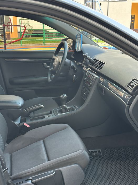 Audi A4B6 2004 рік 1.6 мпі