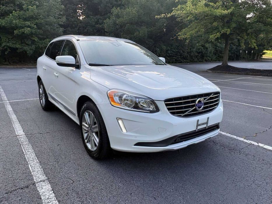 Volvo XC60      2016