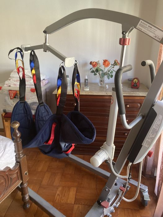 Guindaste electrico para mobilidade médica