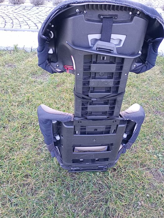 Fotelik samochodowy Maxi Cosi Rodi AirProtect