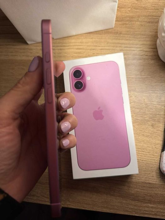 Apple iPhone 16 Plus