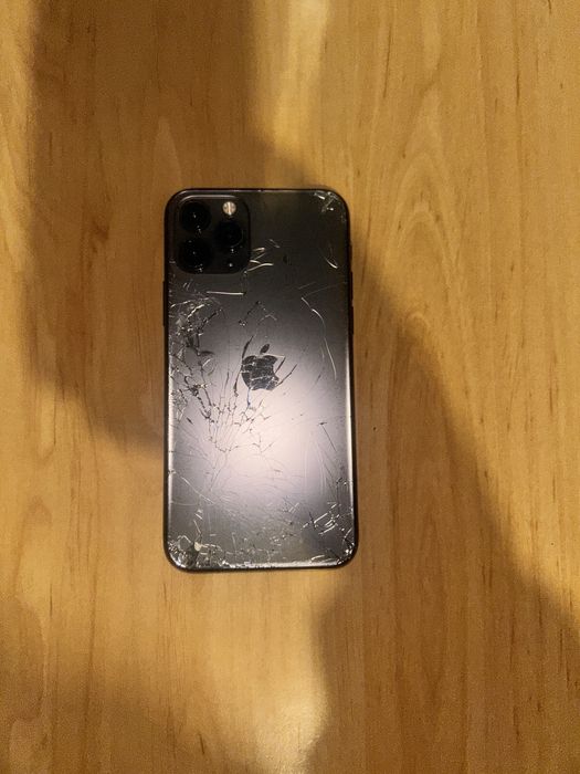 Iphone 11 pro.