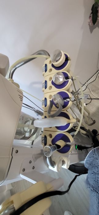 Estetica Multifunções  de rosto