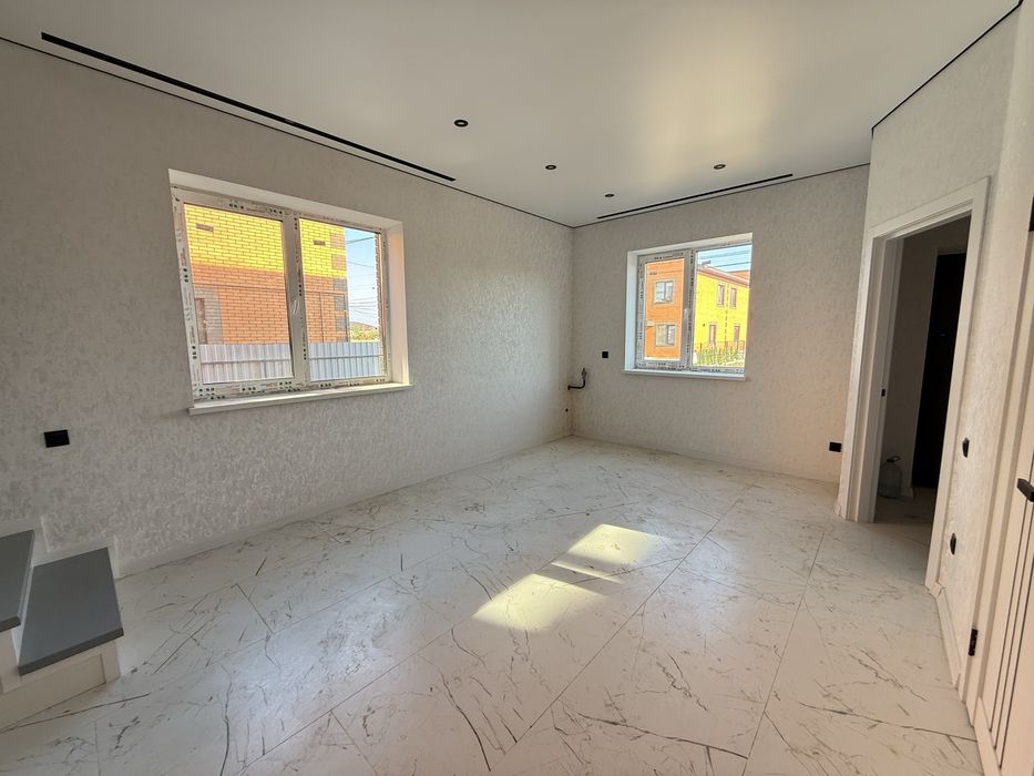 Продам таунхаус з ремонтом  без комісії