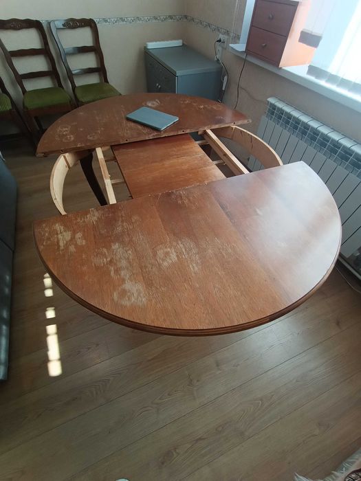 Стол Шесть стульев Румыния натуральное дерево