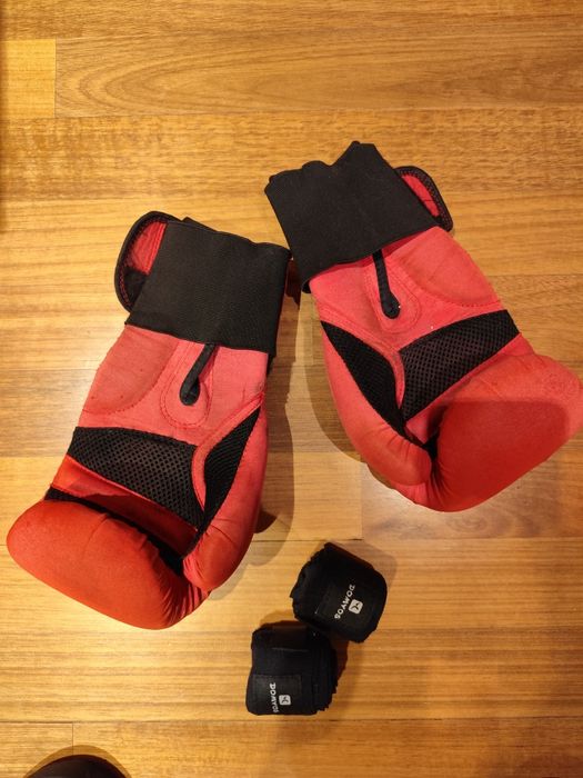 Luvas boxe e ligaduras  domyos