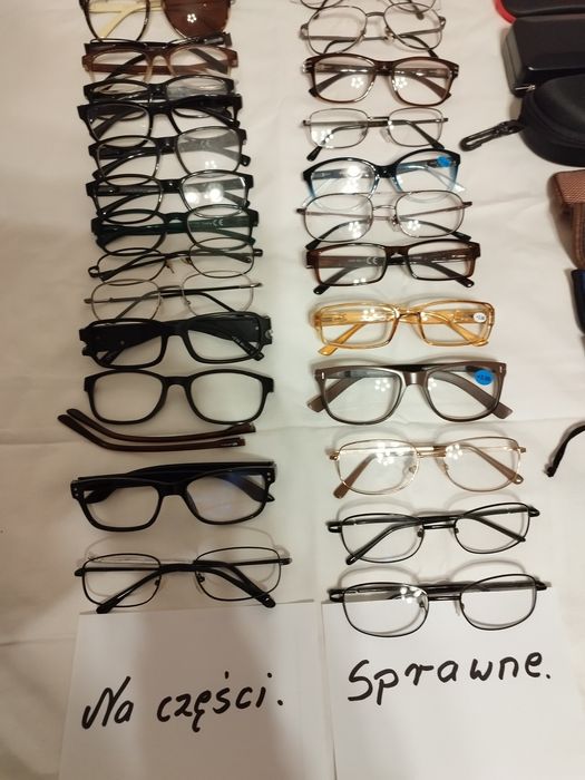 Okulary sprawne na części i etui
