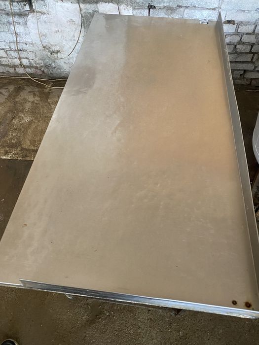 Столи з нержавійки