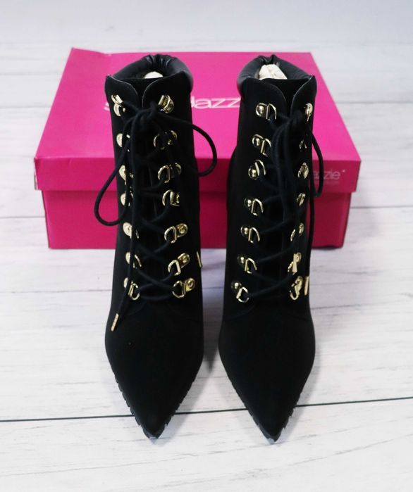 Nowe sznurowane botki Shoedazzle 'Trixey' r. 40,5