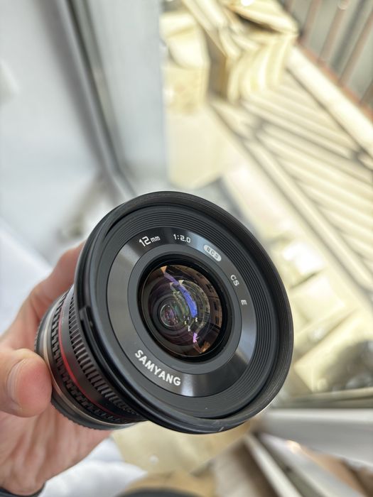 Обʼєктив Samyang 12mm F2.0 для Sony E-mount
