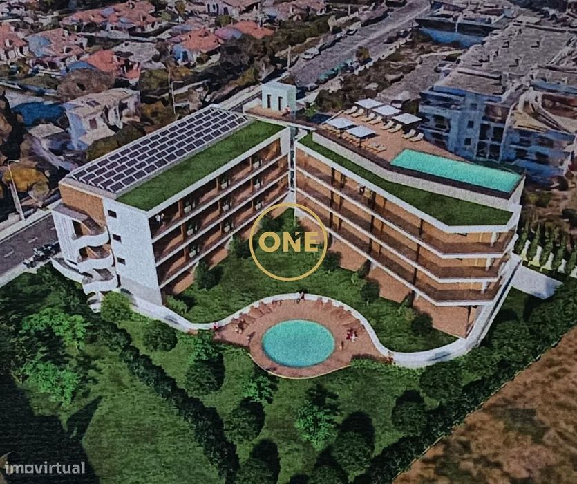 Apartamento T1 com piscina no rooftop, a 5 min a pé da praia da Oura -