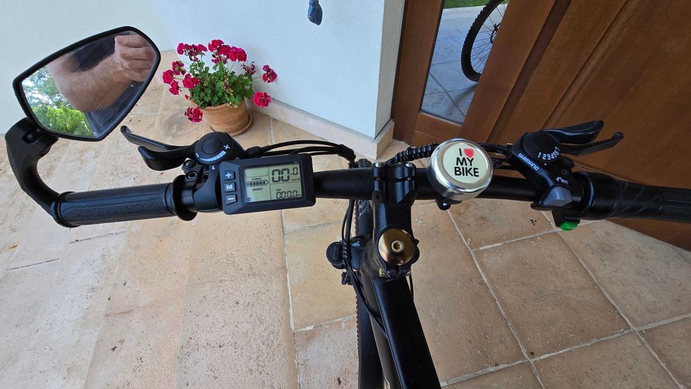 Rower elektryczny , rama M/L, koła 26 cali