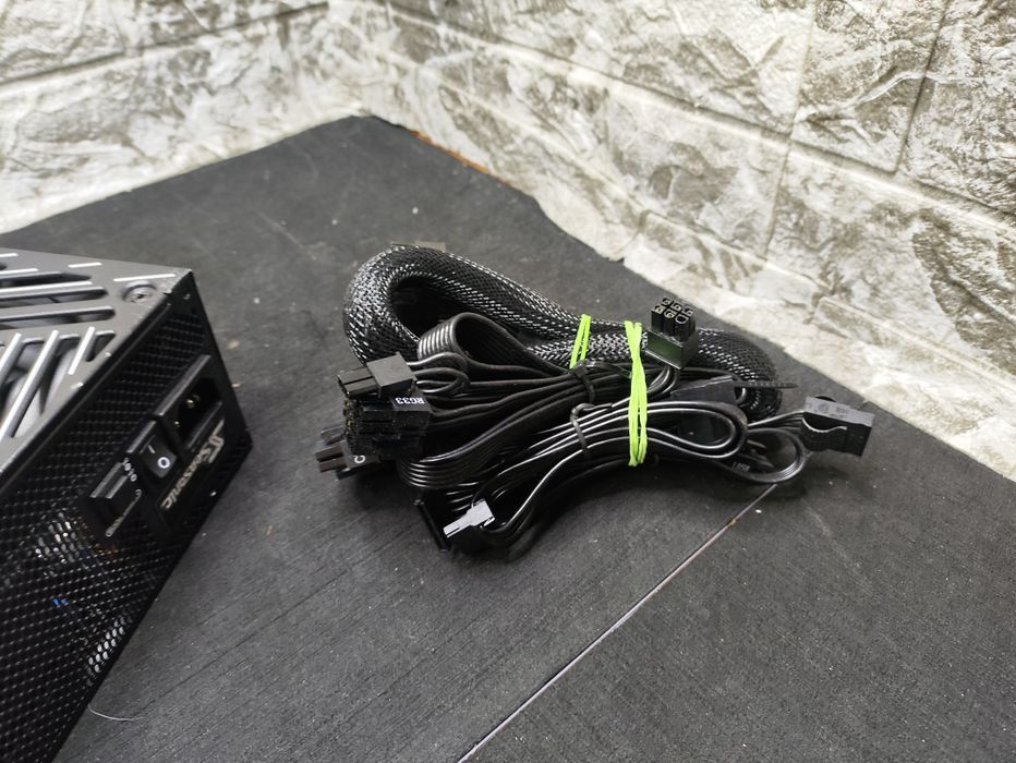 Блок живлення Seasonic Focus GX-1000 ATX 3.0 80+ Gold