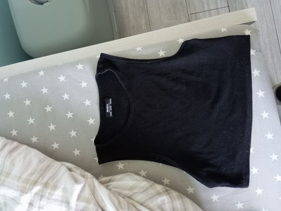 Czarny top bershka