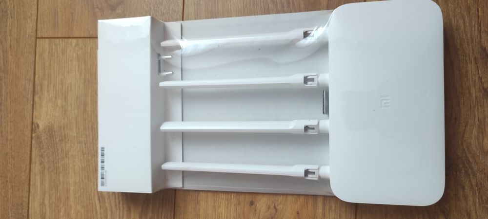 Роутер  Xiaomi Mi WiFi Router 4A R4AC (DVB4230GL) WiFi5 / AC1200