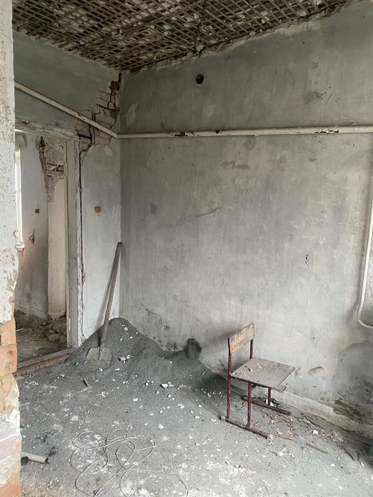 Продам будинок під ремонт у Катеринівці