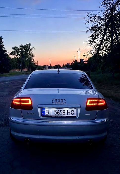авто Audi A8 D3 V8 2003  quattro